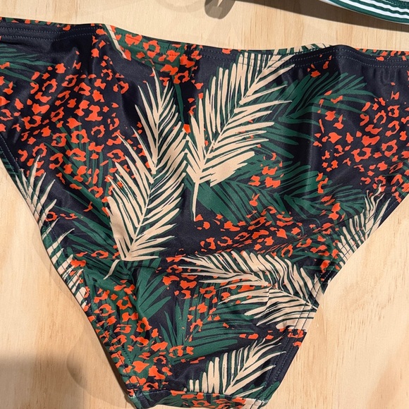 Striped Halter Bikini Top and Tropical Print Bottom - Picture 4 of 7